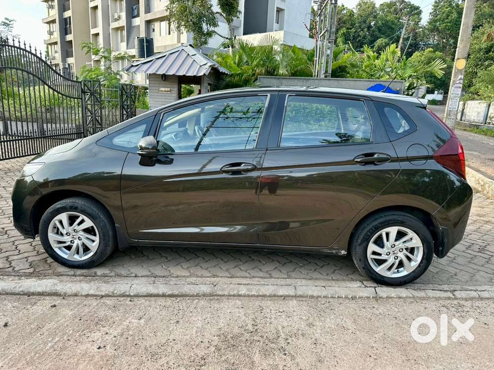 2017 Honda Jazz 1.5 V In Excellent Condition