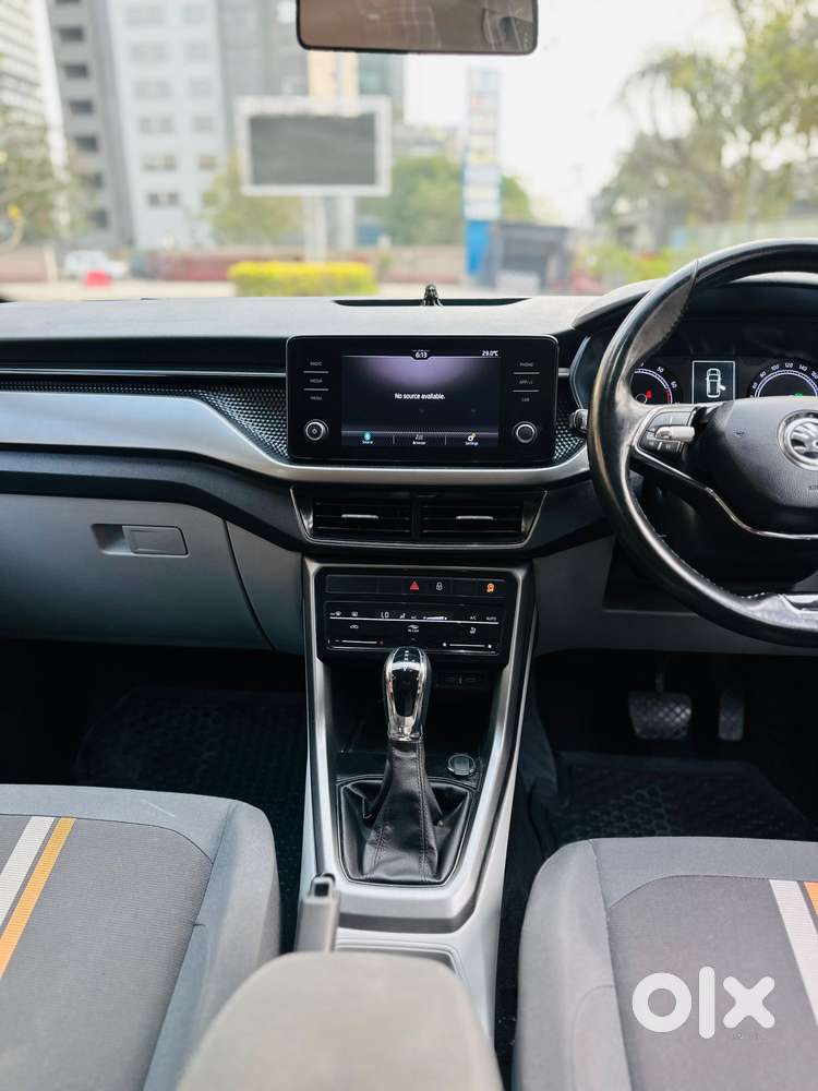 Skoda Kushaq 1.0 Tsi Ambition At, 2022, Petrol