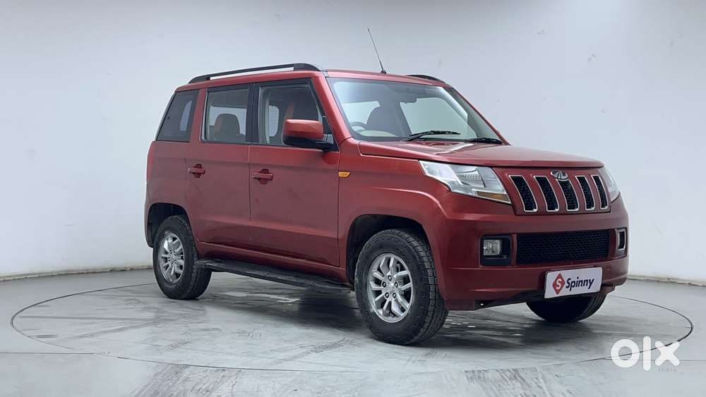 Mahindra Tuv 300 Mhawk100 T8 Dual Tone, 2016, Diesel