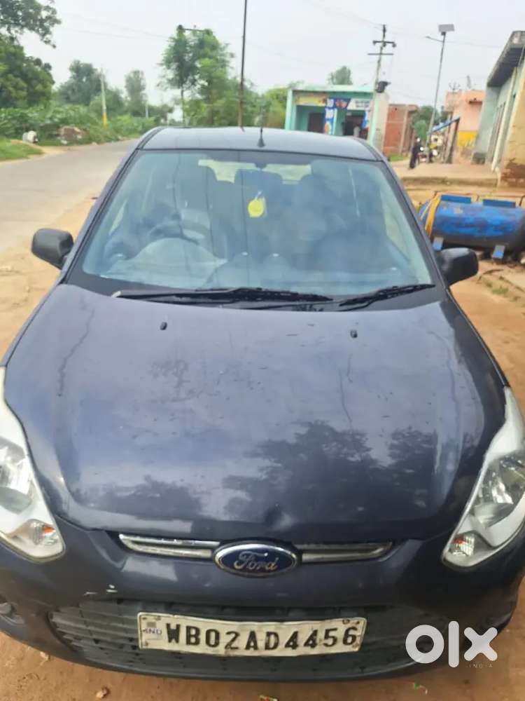 Ford Figo Petrol Exi 2013
