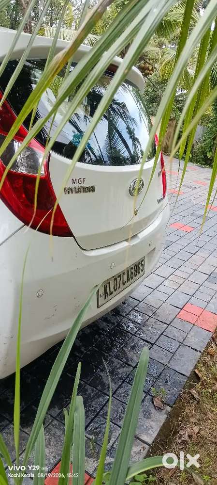 Hyundai Eon Magna 2015