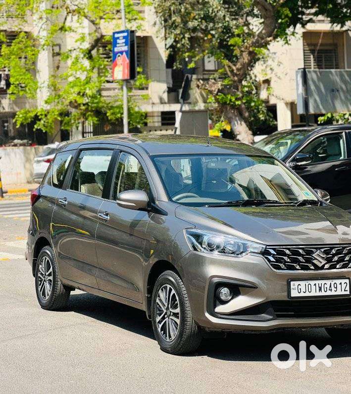 Maruti Suzuki Ertiga Zxi Plus Shvs, 2022, Petrol