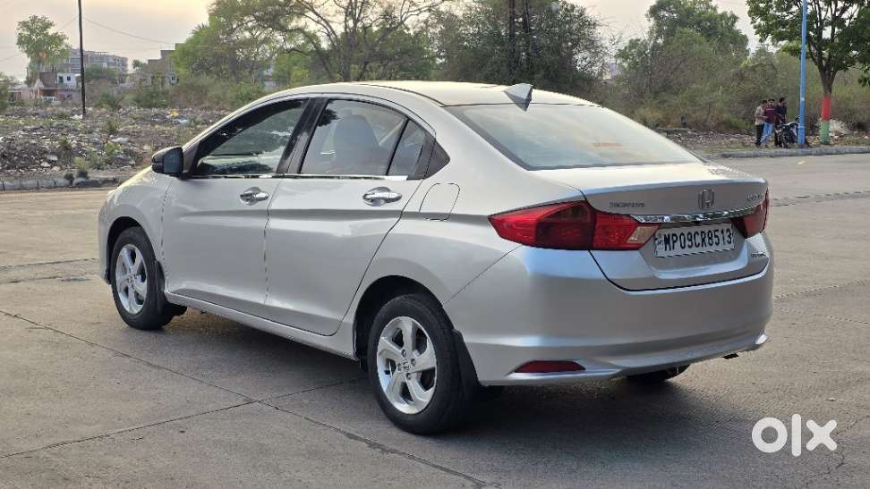 Honda City 2011-2013 1.5 V Mt Sunroof, 2015