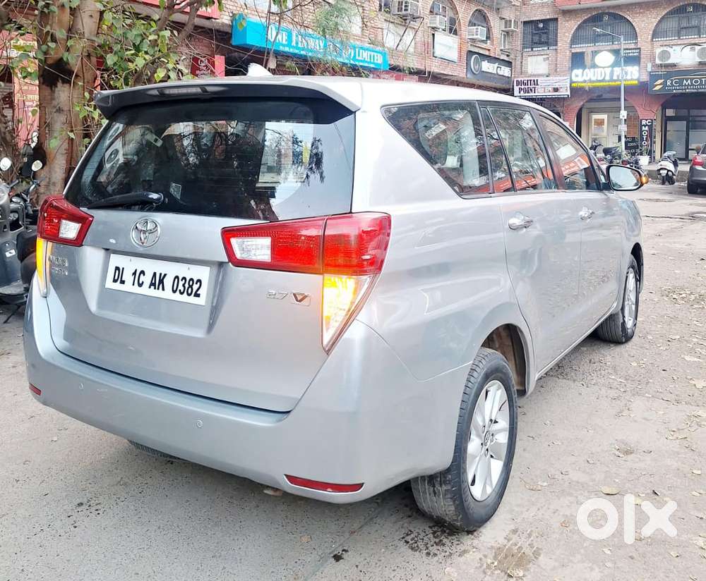 Toyota Innova Crysta