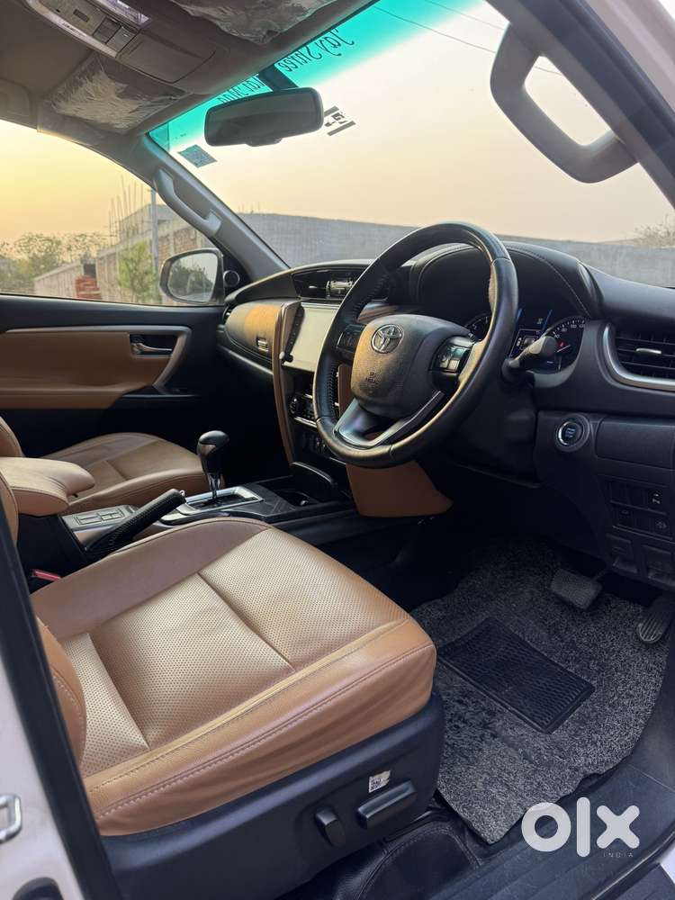 Toyota Fortuner 4x2 At 2.8 Diesel, 2023, Diesel