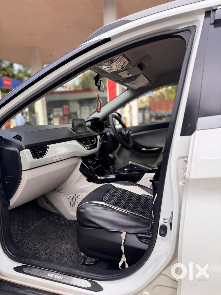 Tata Nexon 1.2 Revotron Xz Plus, 2022, Petrol