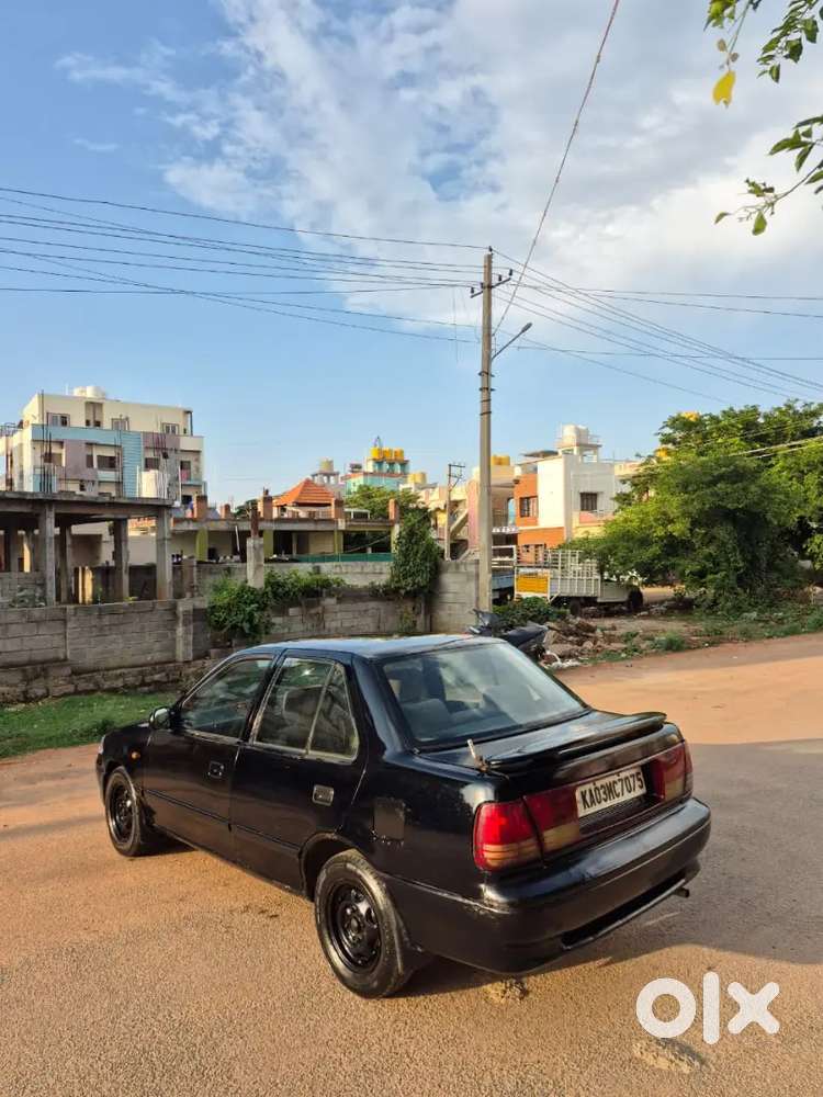 Maruti Suzuki Esteem 2004 Vxi
