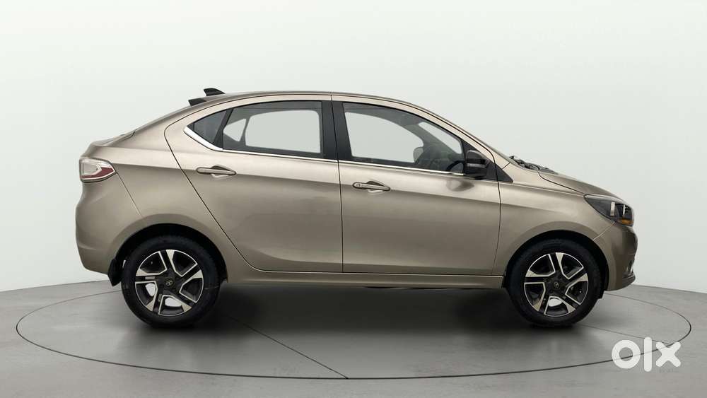 Tata Tigor Xza, 2019, Petrol