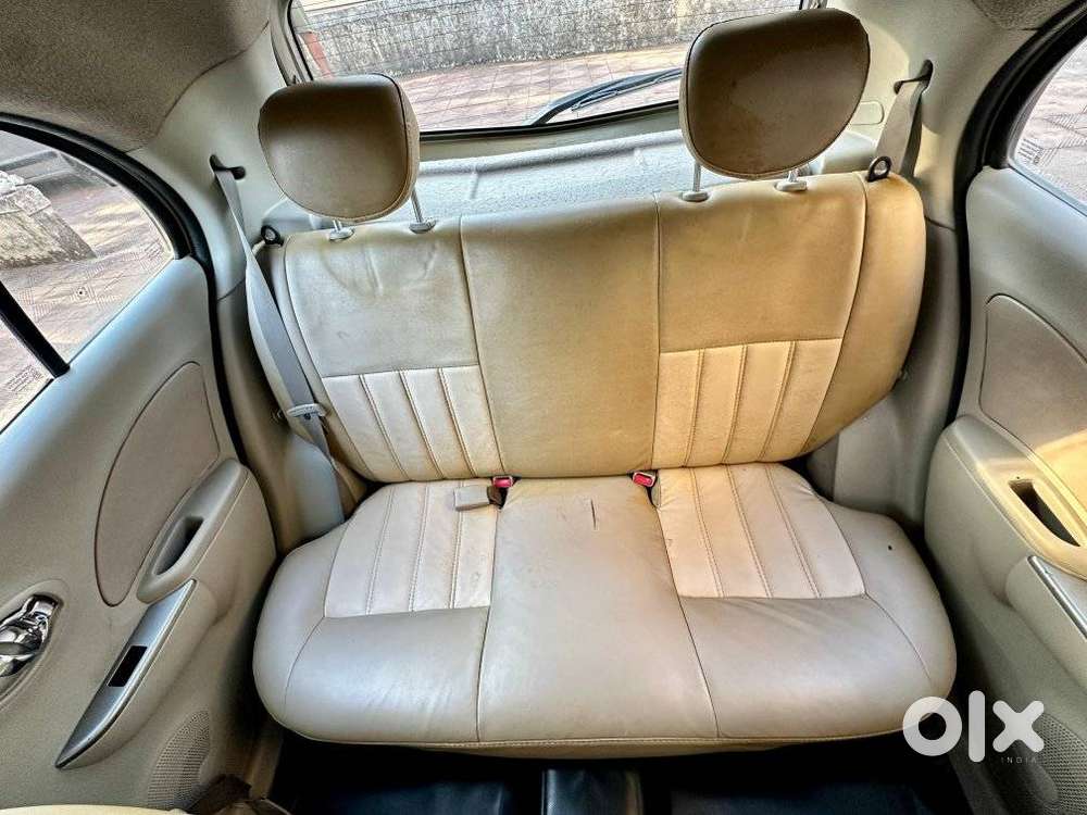 Nissan Micra 2012-2017 Xv Cvt, 2013, Petrol