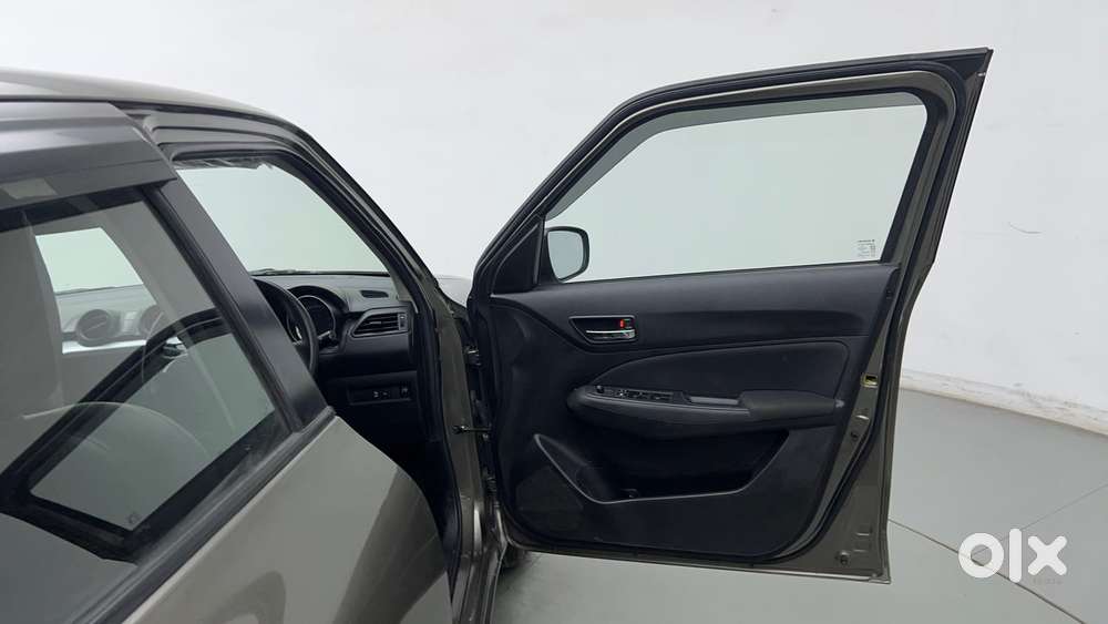 Maruti Suzuki Swift Vvt Vxi, 2021, Petrol
