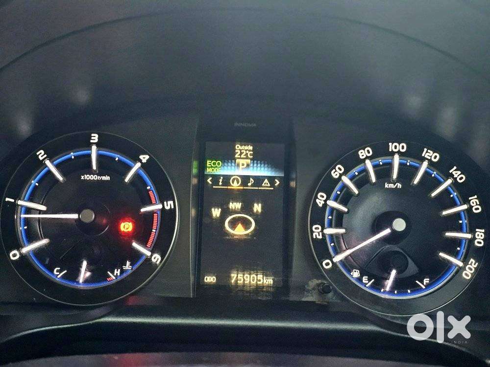 Toyota Innova Crysta 2.8z Automatic, 2016, Diesel