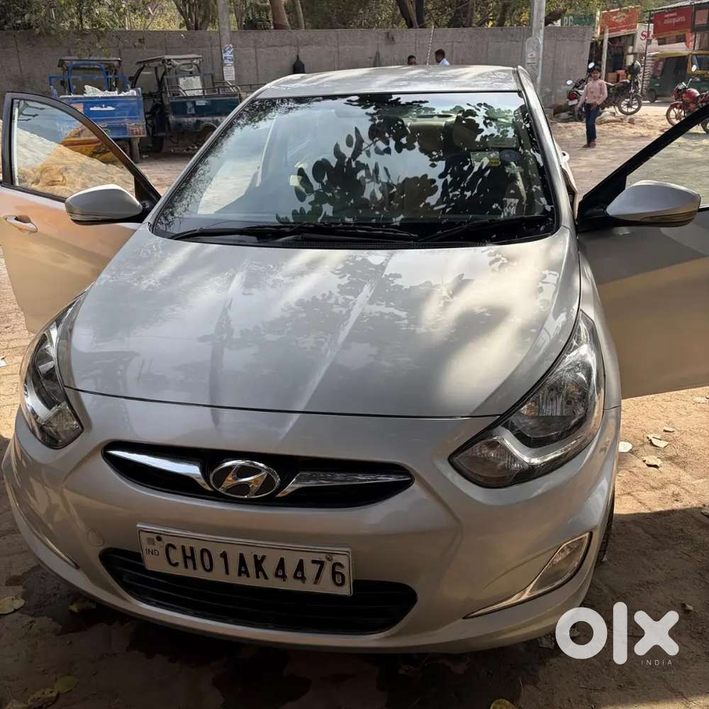 Hyundai Verna 2011 Petrol Manual