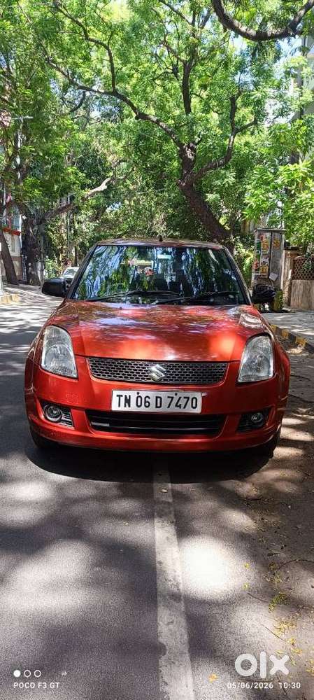 Maruti Suzuki Swift Vxi + Manual, 2011, Petrol
