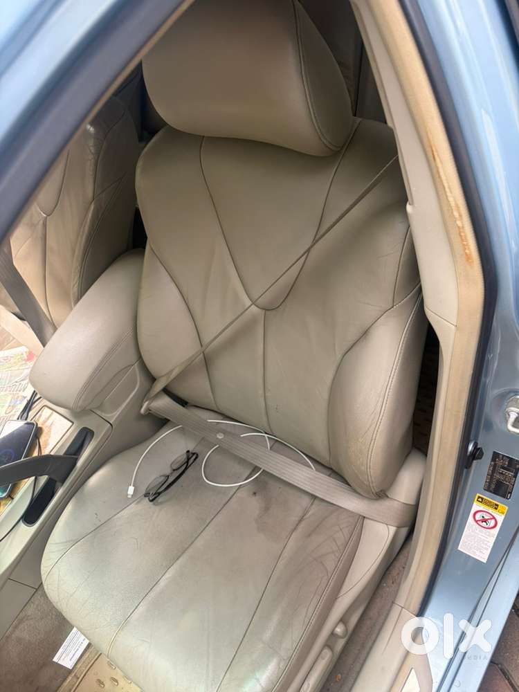 Toyota Camry 2010-cng & Petrol 74000 Km Driven