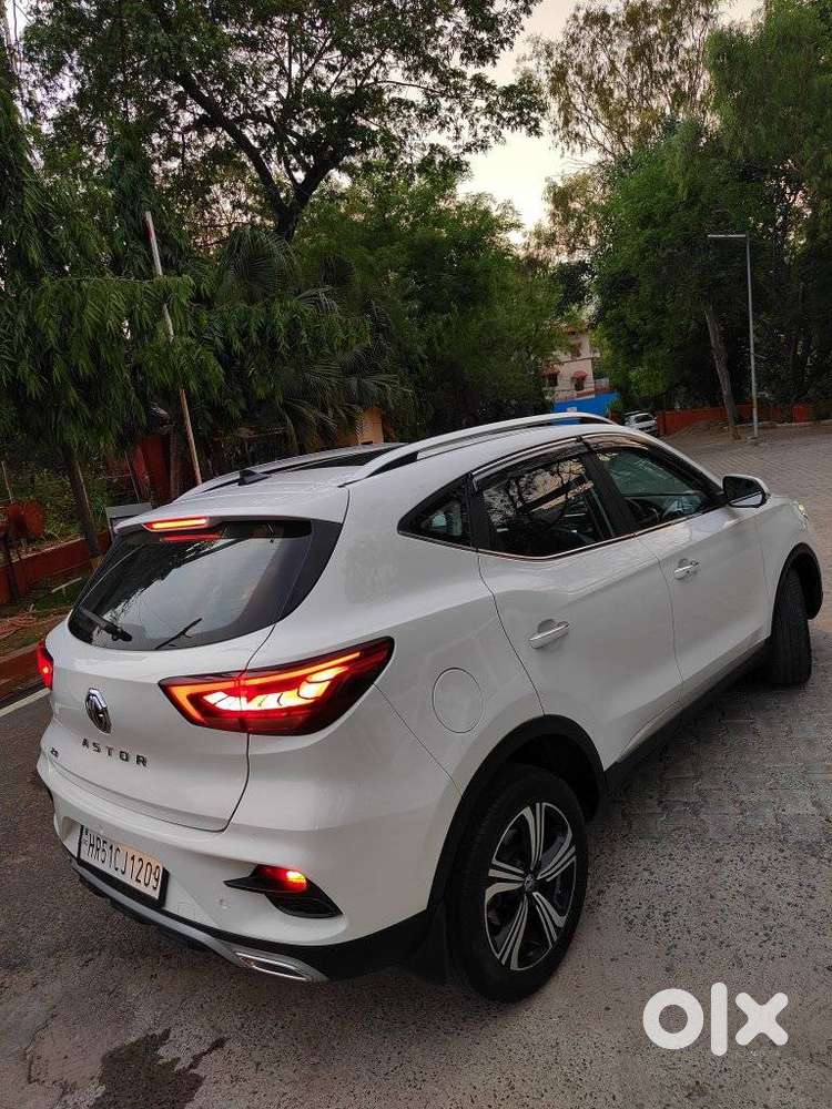 Mg Astor Zs Vti-tech Cvt Sharp, 2023, Petrol