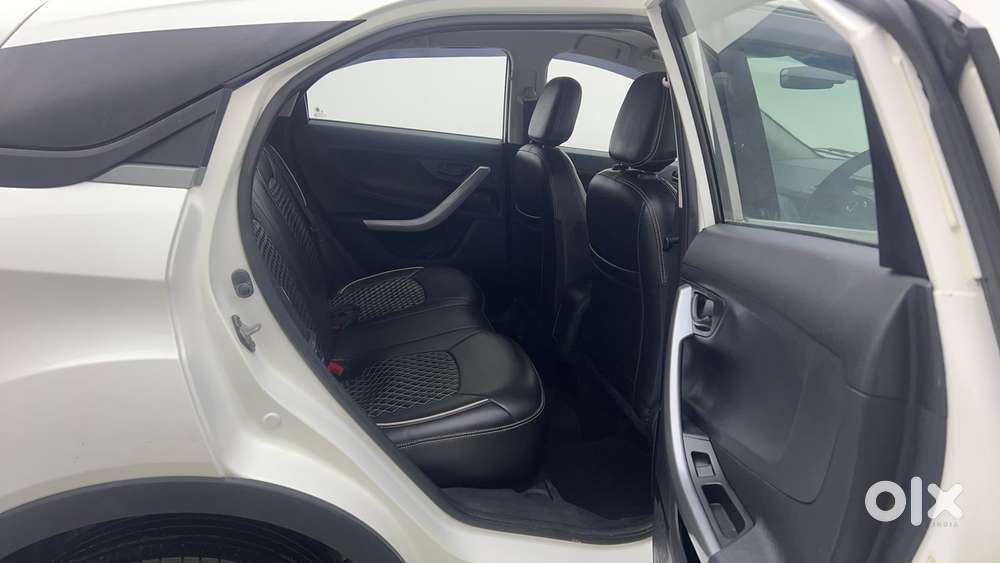 Tata Nexon 1.2 Revotron Xm (s), 2021, Petrol