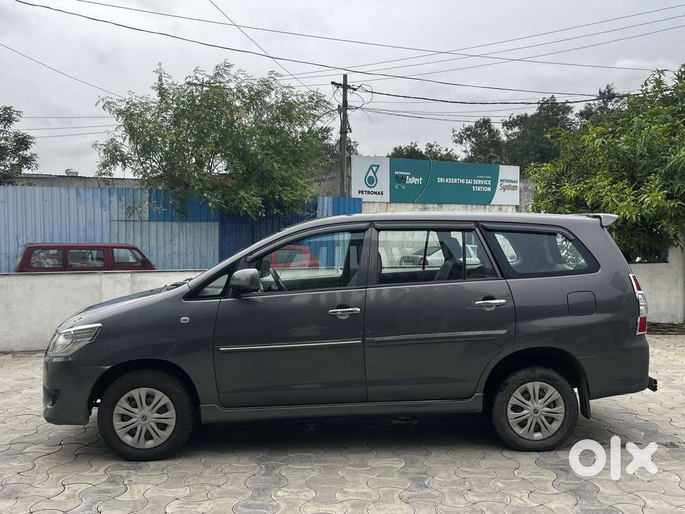 Toyota Innova 2.5 G (diesel) 7 Seater, 2012, Diesel