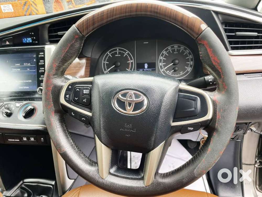 Toyota Innova Crysta 2.4 G Mt 8s, 2021, Diesel