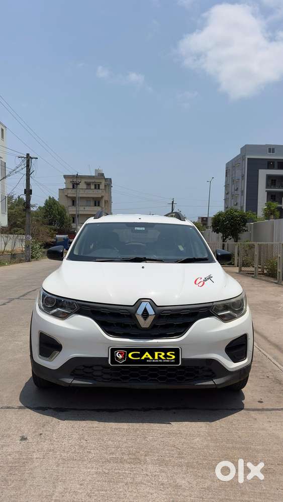 Renault Triber 1.0 Rxe, 2020, Petrol