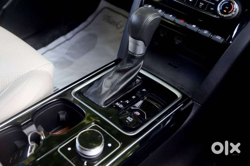 Mahindra Xuv700 2.2 Ax 5 Diesel At 7 Str, 2023, Diesel