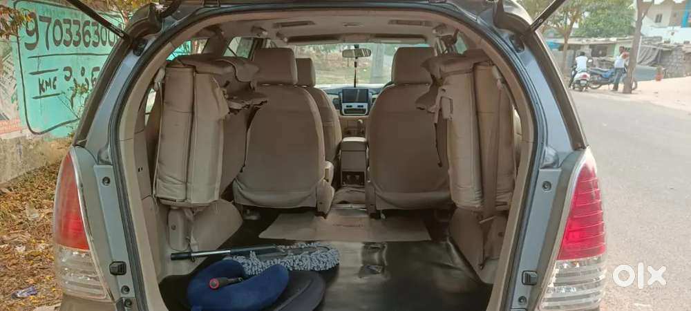 Toyota Innova 2010 Diesel Well Maintained