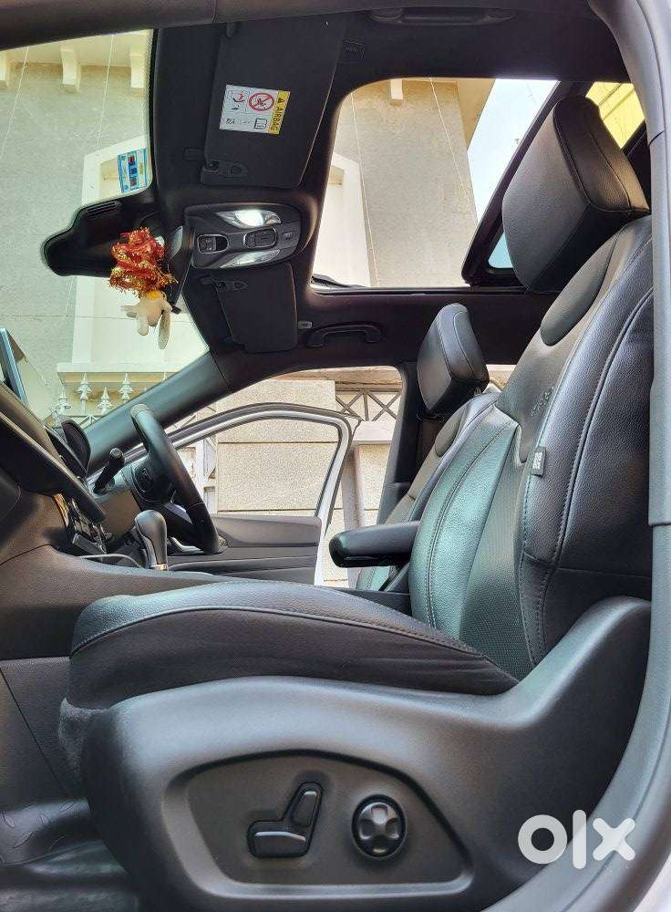 Jeep Compass Model S (o2) At, 2023, Petrol