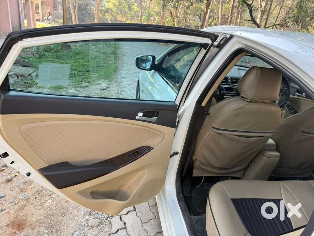 Hyundai Verna 2016 Petrol Well Maintained