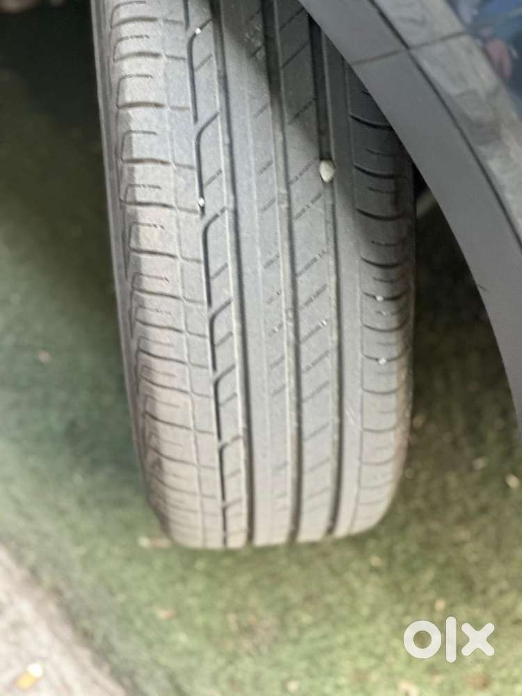 Hyundai Venue Sx+ At, 2021, Petrol