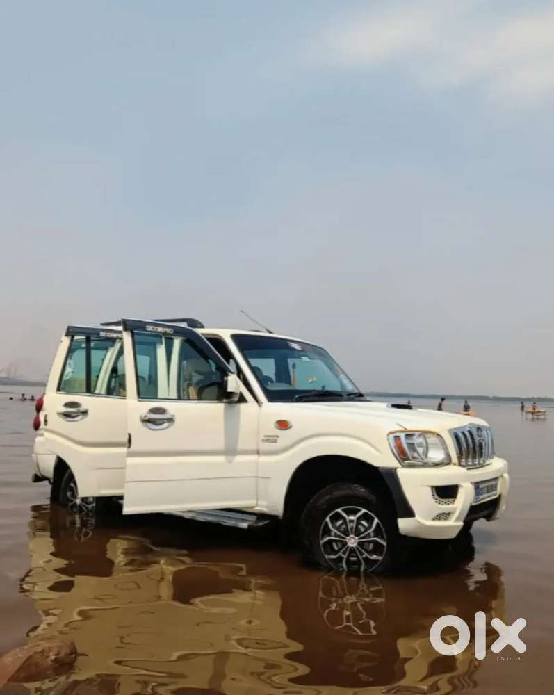 Mahindra Scorpio 2013 Diesel Manual