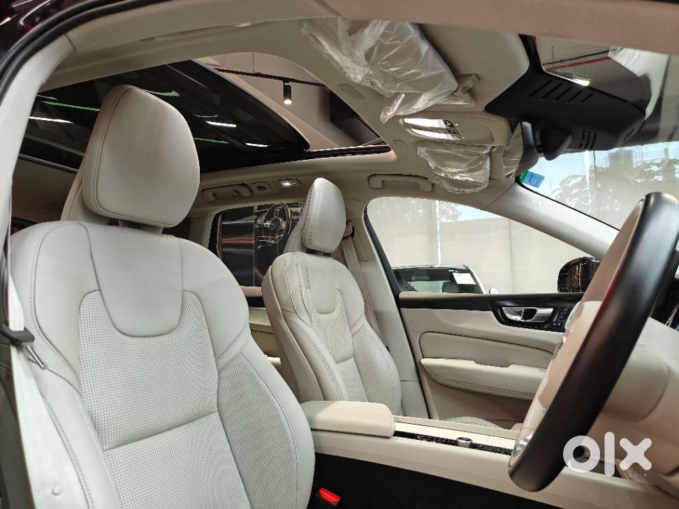 Volvo Xc60, 2026, Petrol