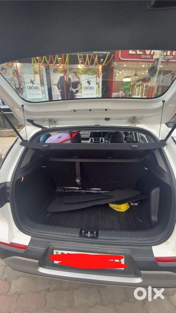 Kia Sonet 2023 Petrol 19000 Km Driven