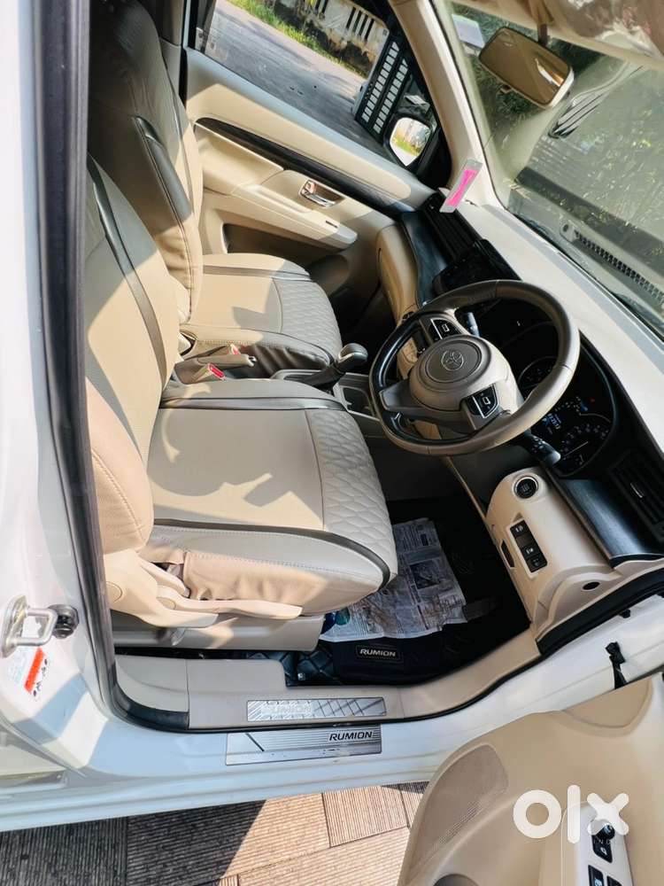 Toyota Rumion V At 2022 Petrol