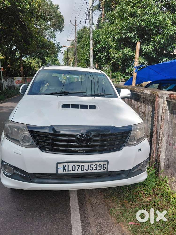 Toyota Fortuner 2012 Legender Diesel