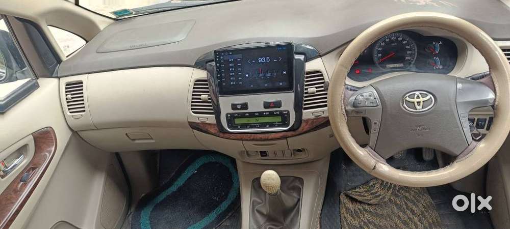 Toyota Innova 2.5 V 7 Str, 2013, Diesel