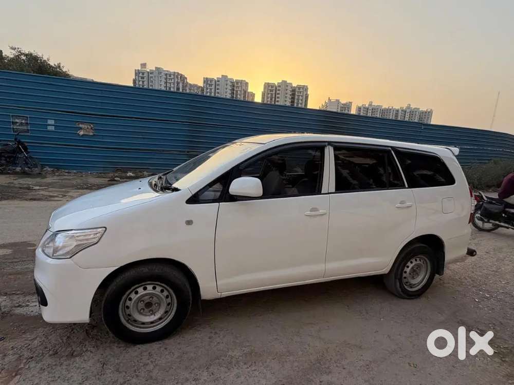 Toyota Innova 2.5 G 2016