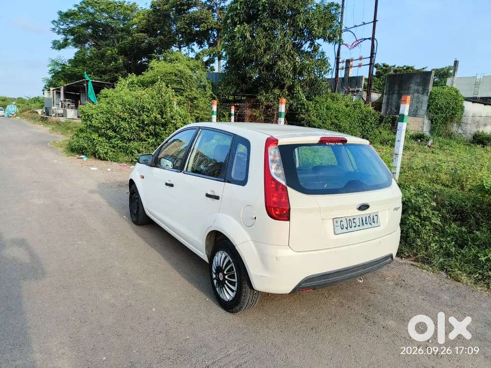 Ford Figo 1.2 Petrol 2013