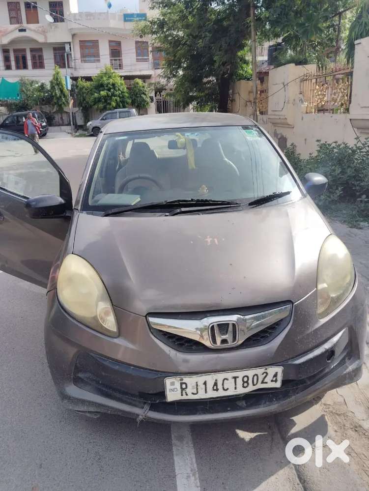 Honda Brio Petrol 2014
