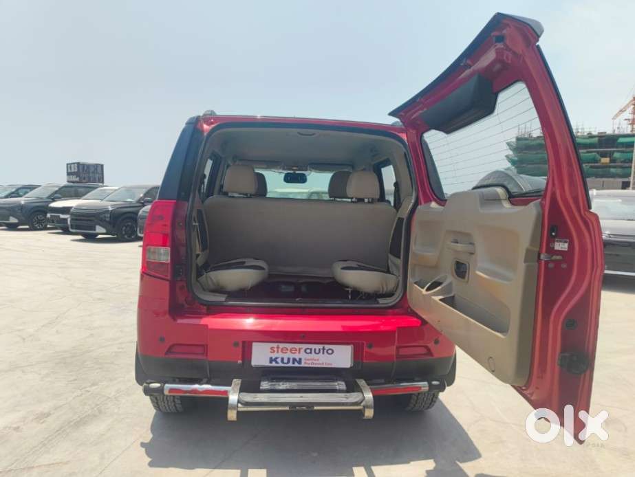 Mahindra Tuv 300 T10, 2018, Diesel