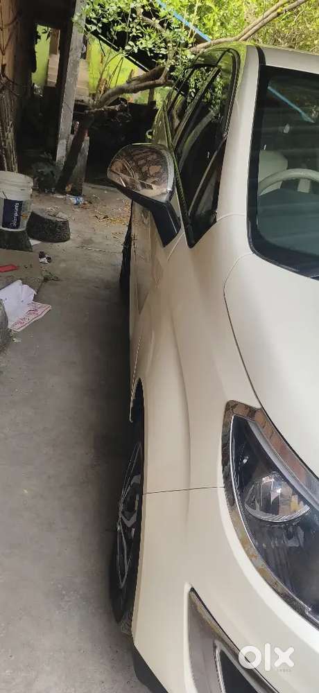 Mahindra Marazzo 2023