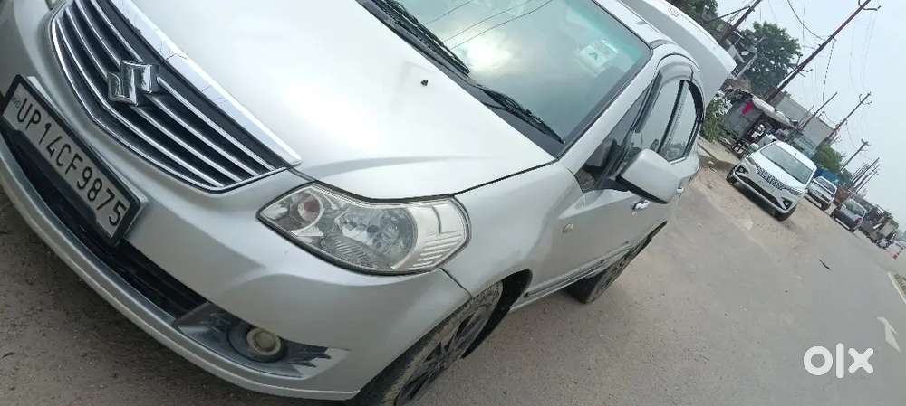Maruti Suzuki Brezza 1.5 Vxi 2012