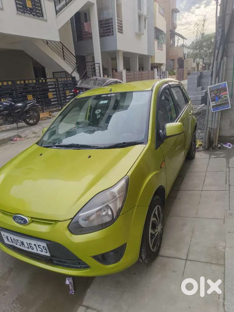 Ford Figo 1.2 Petrol 2011