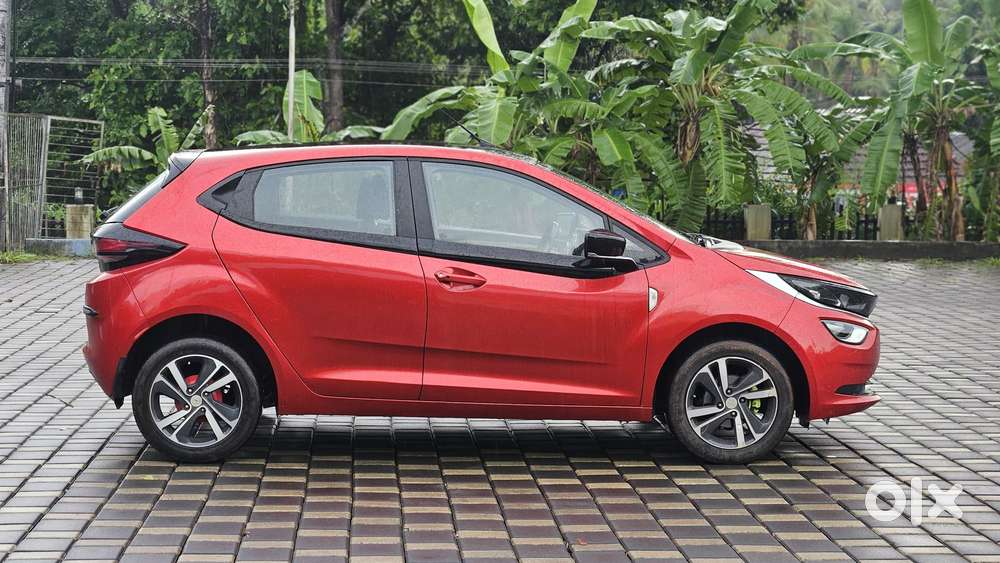 Tata Altroz 1.2 Xza Petrol Dct, 2022, Petrol