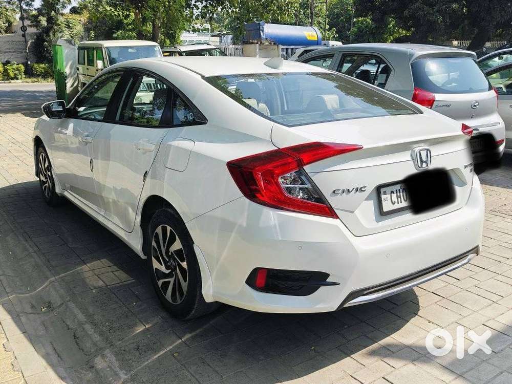 Honda Civic 1.8 V At, 2019, Petrol