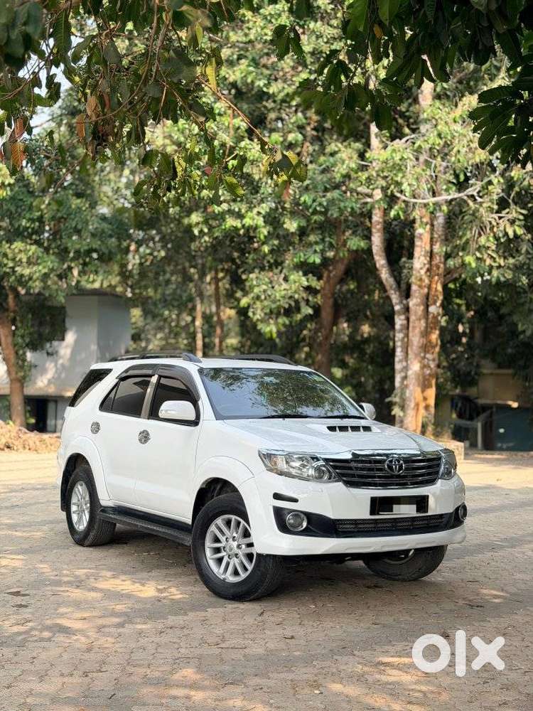 Toyota Fortuner 3.0 4x4 Manual, 2014, Diesel