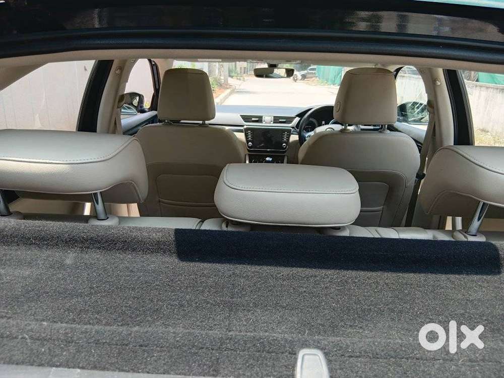 Skoda Superb L&k 2.0 Tdi At, 2018, Diesel