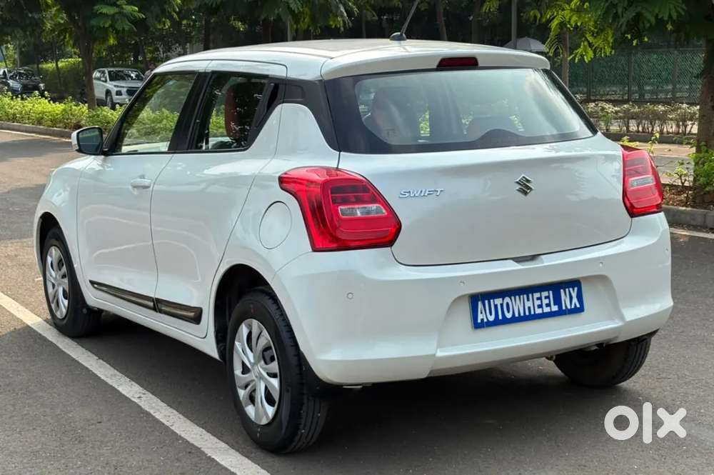 Maruti Suzuki Swift Vxi, 2021, Petrol