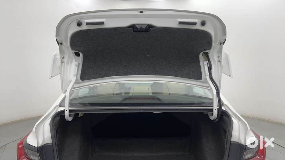 Honda City I-vtec Cvt Vx, 2022, Petrol