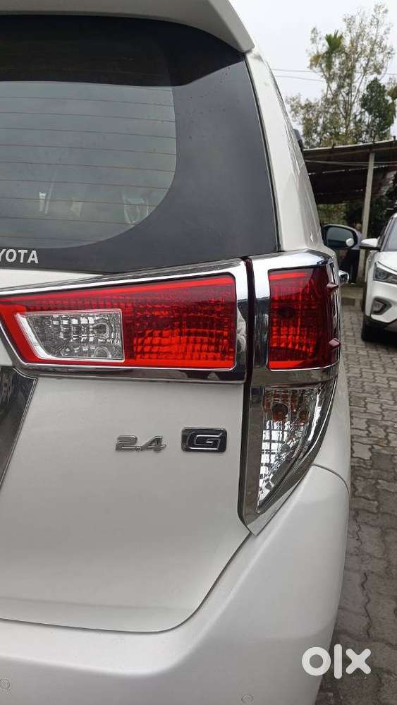 Toyota Innova Crysta 2.4 G Mt 7 Str, 2021, Diesel
