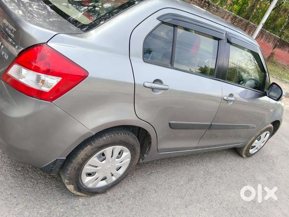 Maruti Suzuki Swift Dzire 1.2 Vxi Bsiv, 2014, Petrol