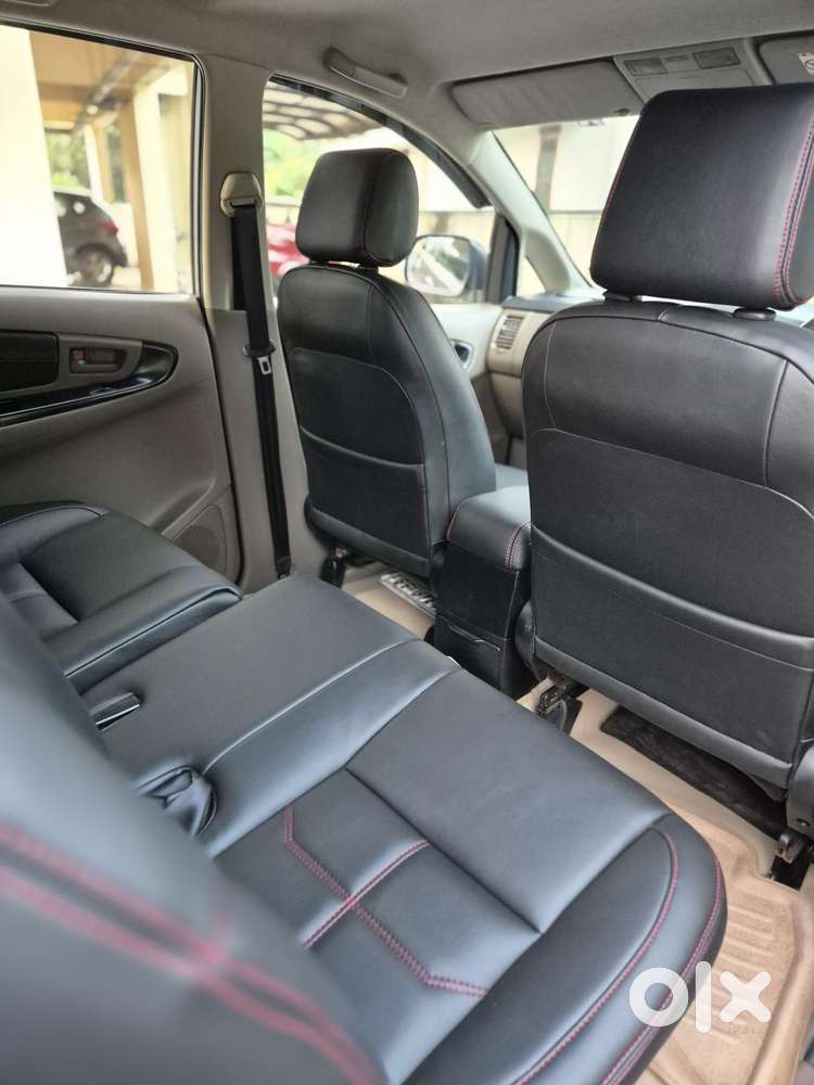 Toyota Innova 2.5 Gx 7 Str Bs-iii, 2015, Diesel